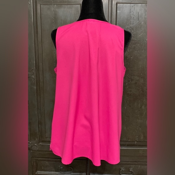 Time & Tru fuchsia tank top- size large - Picture 3 of 9